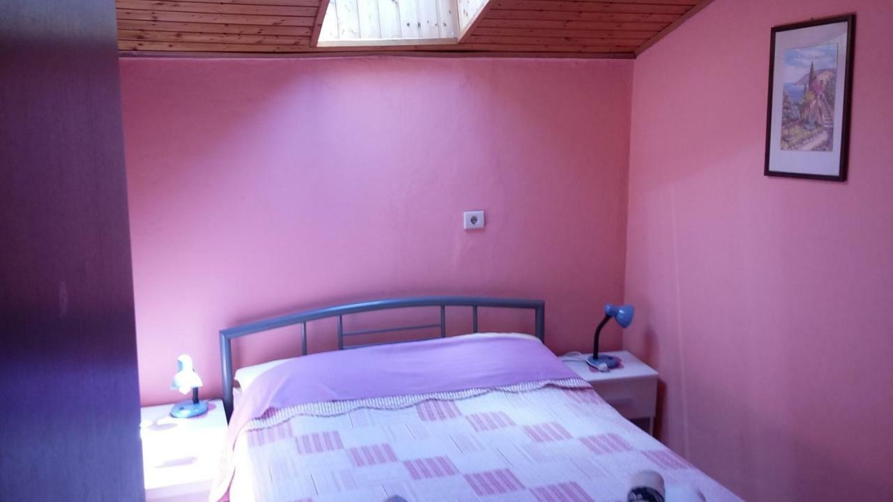 D&L Apartment In Center Pula Luaran gambar